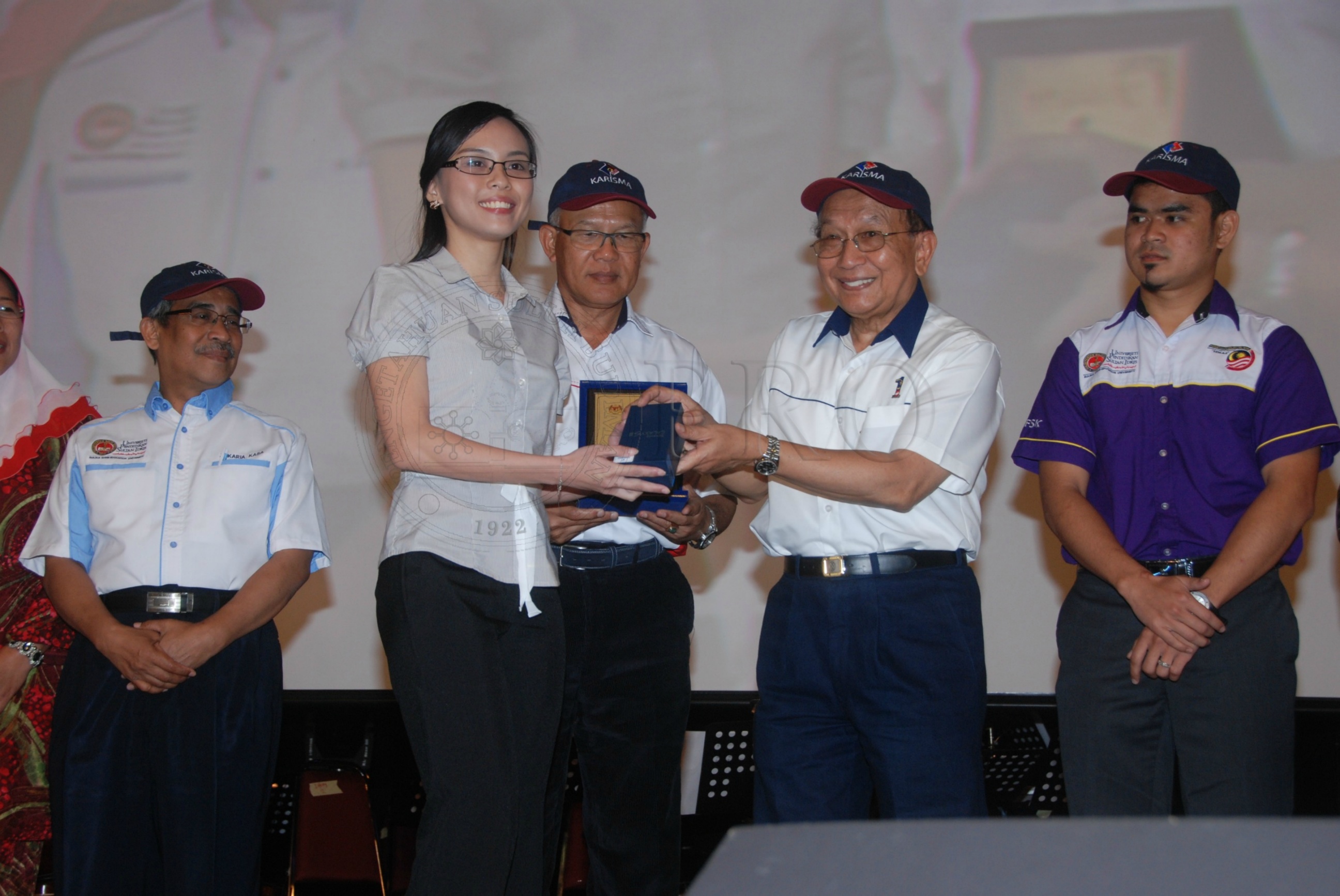 PRO 12 125 rtm DSC 7181